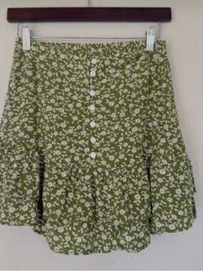 Kivari Olive Green Floral Button-Front Skater Skirt